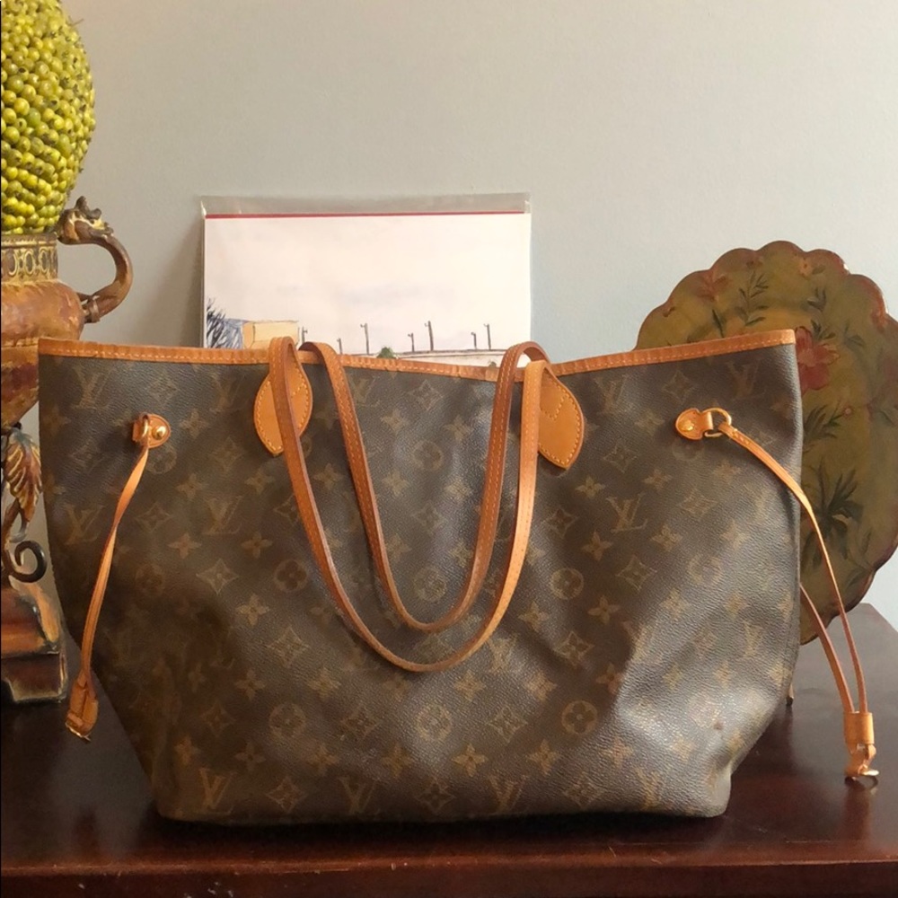 Louis Vuitton Neverfull MM